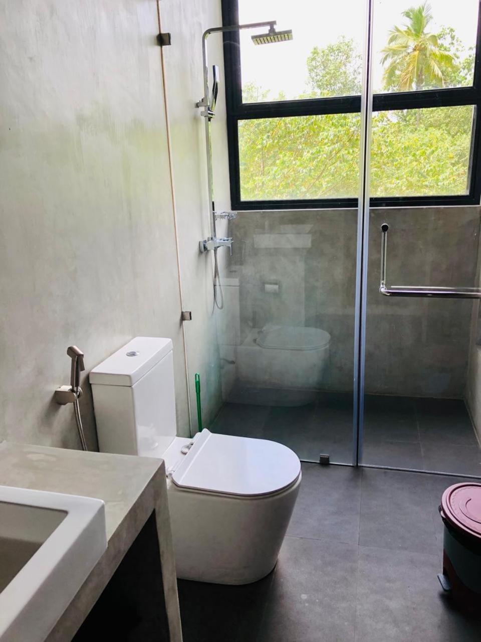 White Moon Resort Gampaha Ngoại thất bức ảnh