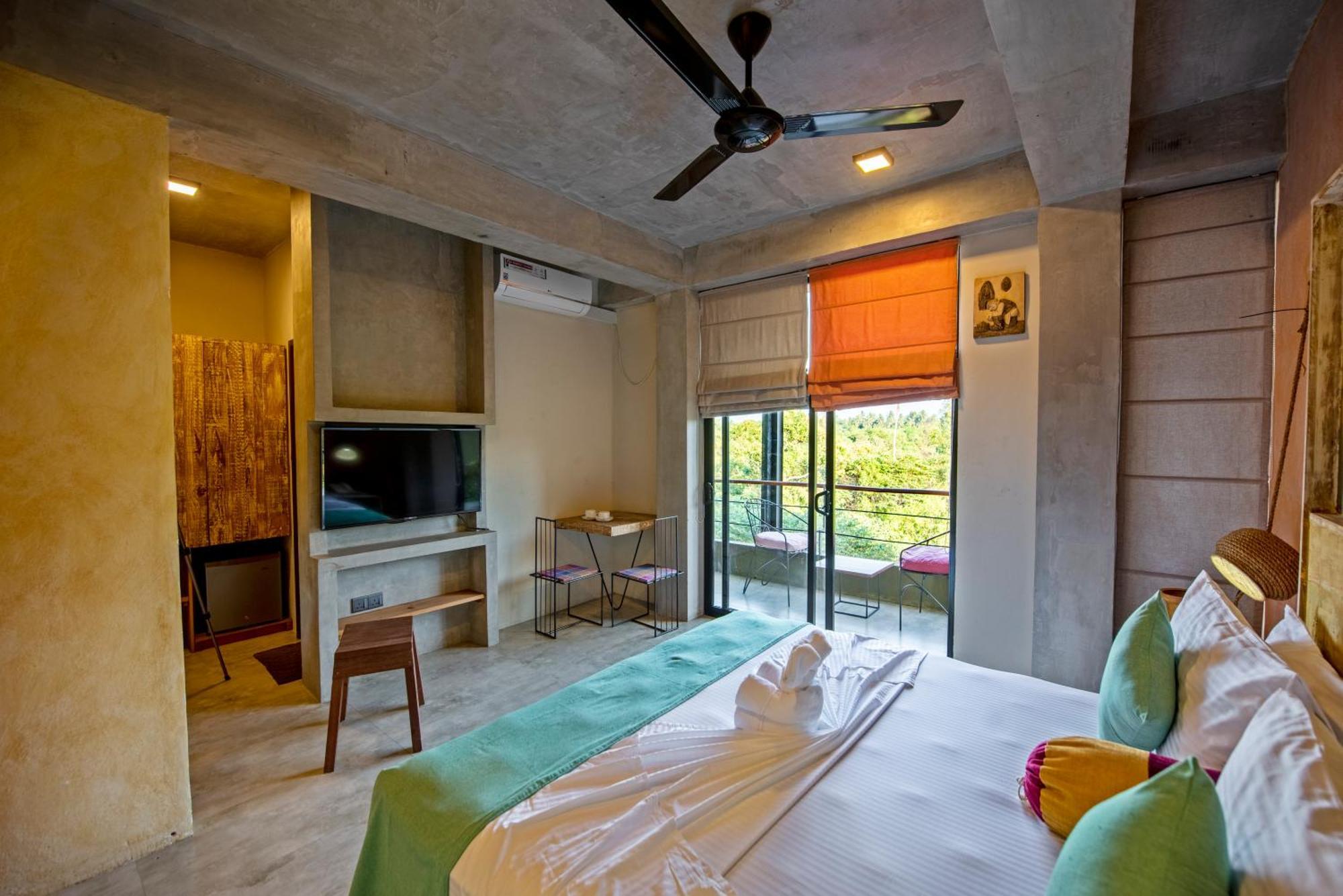 White Moon Resort Gampaha Ngoại thất bức ảnh