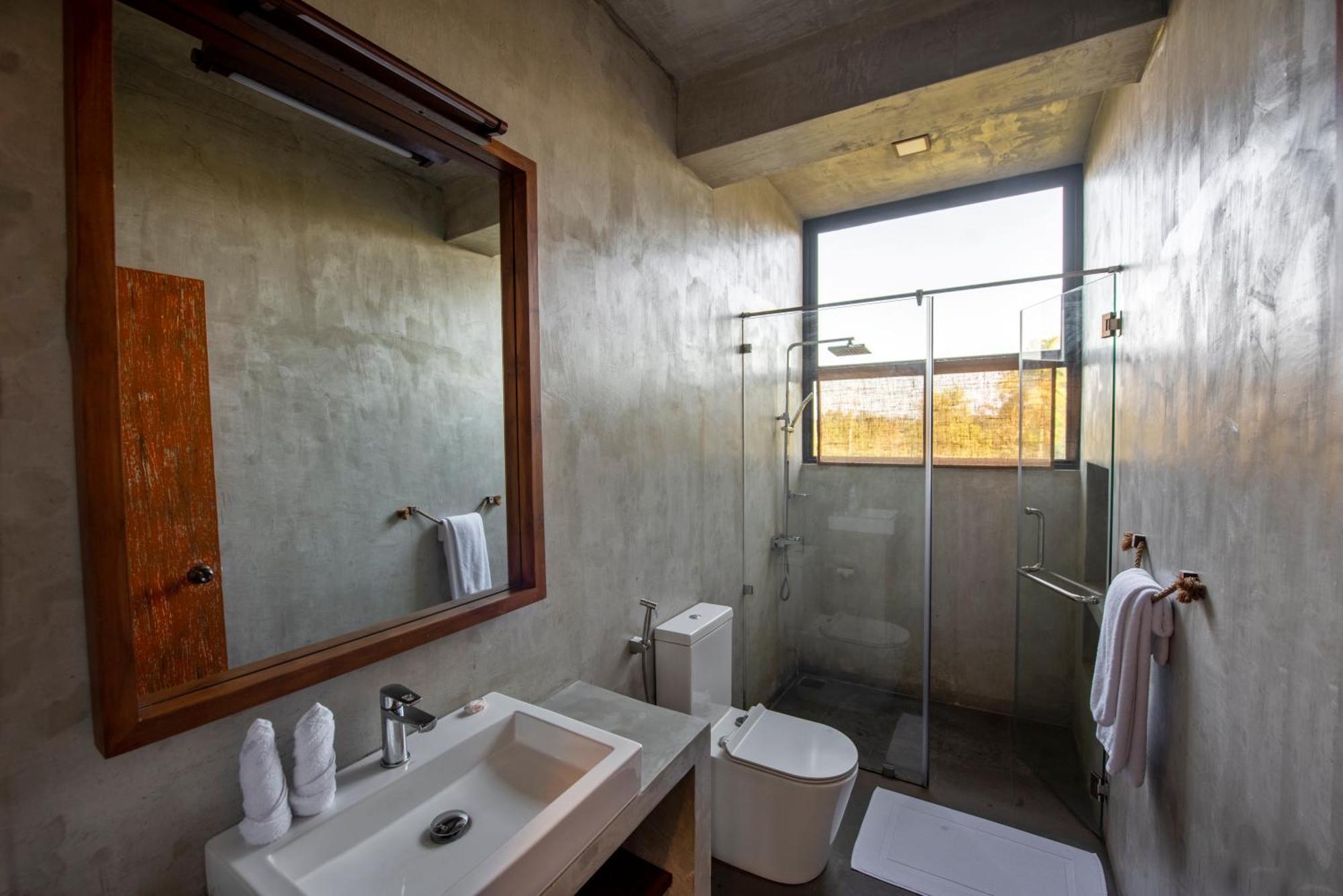 White Moon Resort Gampaha Ngoại thất bức ảnh