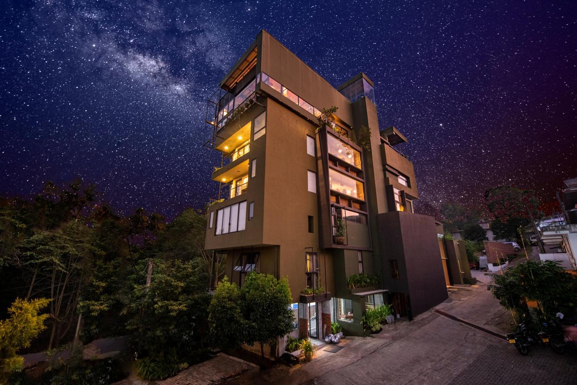 White Moon Resort Gampaha Ngoại thất bức ảnh